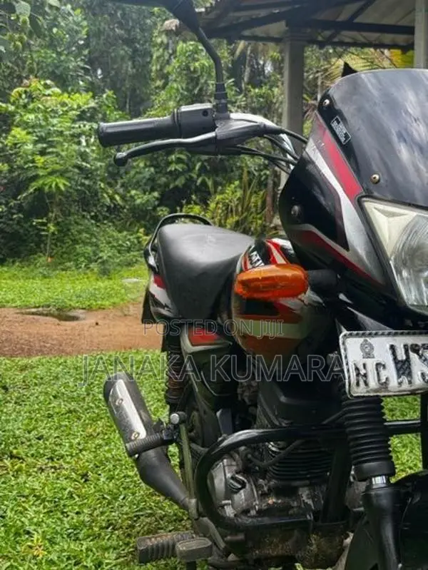 Bajaj Platina 125 2011