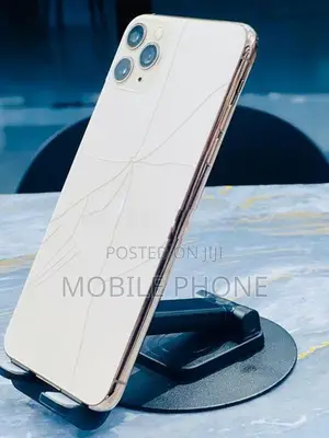 Apple iPhone 11 Pro Max (Used)