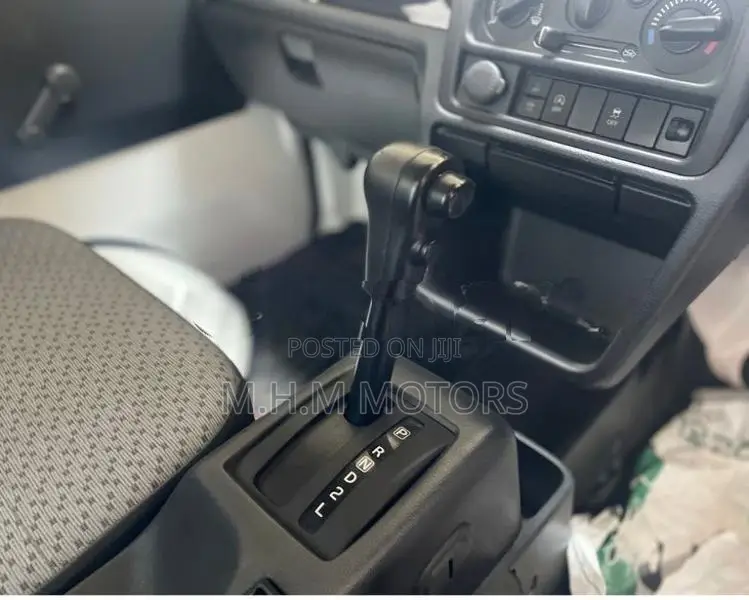 Suzuki Carry Freezer Truck -20 2022