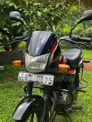 Bajaj Platina 125 2011