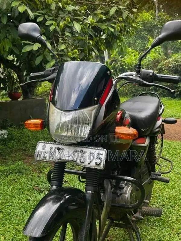 Bajaj Platina 125 2011