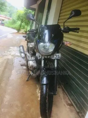 Bajaj Pulsar 150 2016