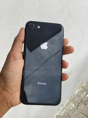 Apple iPhone 8 (Used)
