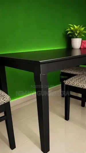 Damro Table with 6 Chairs