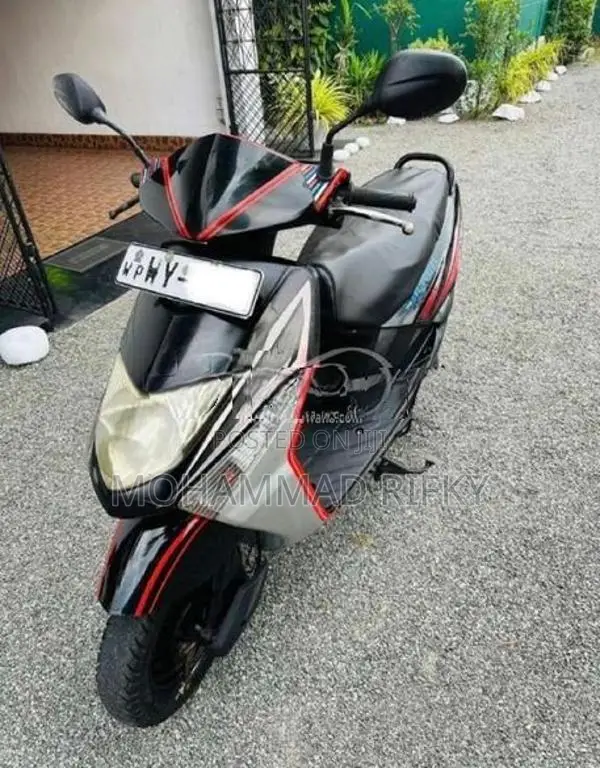 Honda Dio 2011