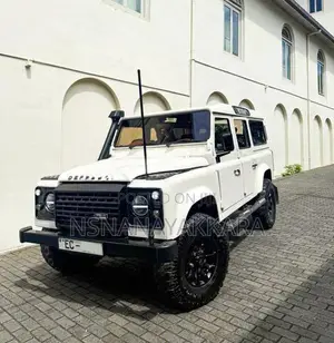 Land Rover Defender 1992