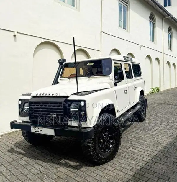 Land Rover Defender 1992