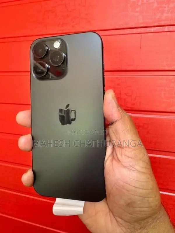 Apple iPhone 16 Pro Max (Used)
