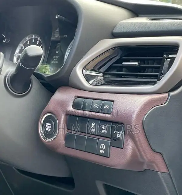 Toyota Taisor V Grade 2026