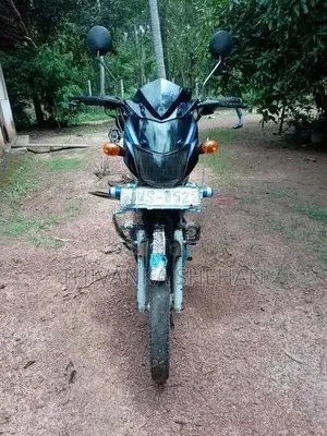 Bajaj CT100 2011