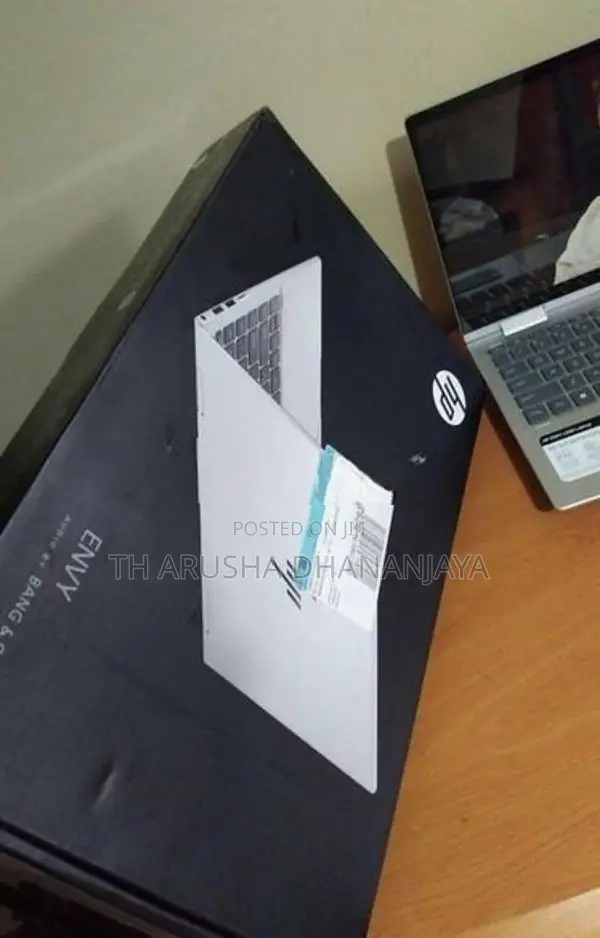 HP Envy X360 core 7 16GB 512GB
