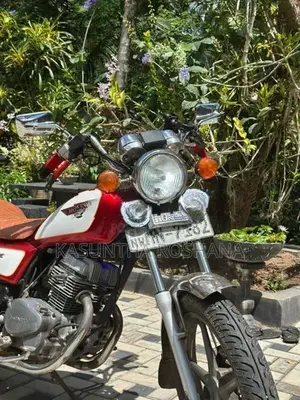 Honda CM Custom 2006