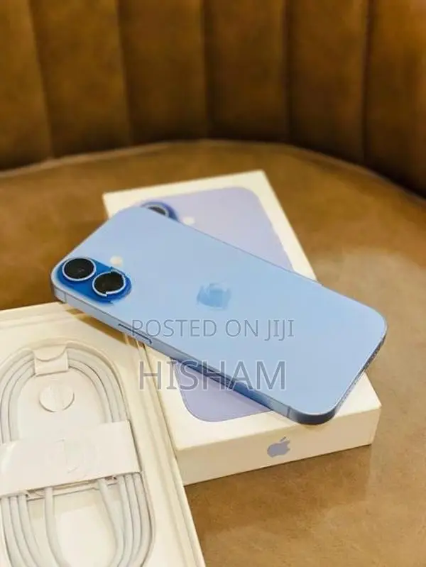 Apple iPhone 17 256GB (Used)