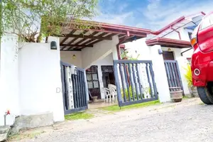 Modern House for Sale in Katunayake – Adiambalama