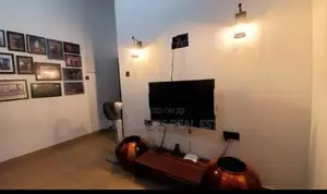 Modern 4 B.