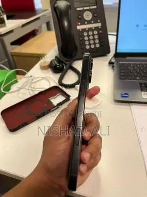 Apple iPhone 16 Pro Max (Used)