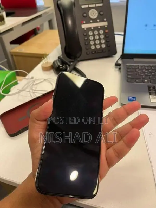 Apple iPhone 16 Pro Max (Used)