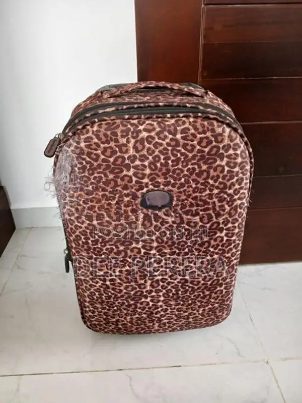 Used Travel Luggages
