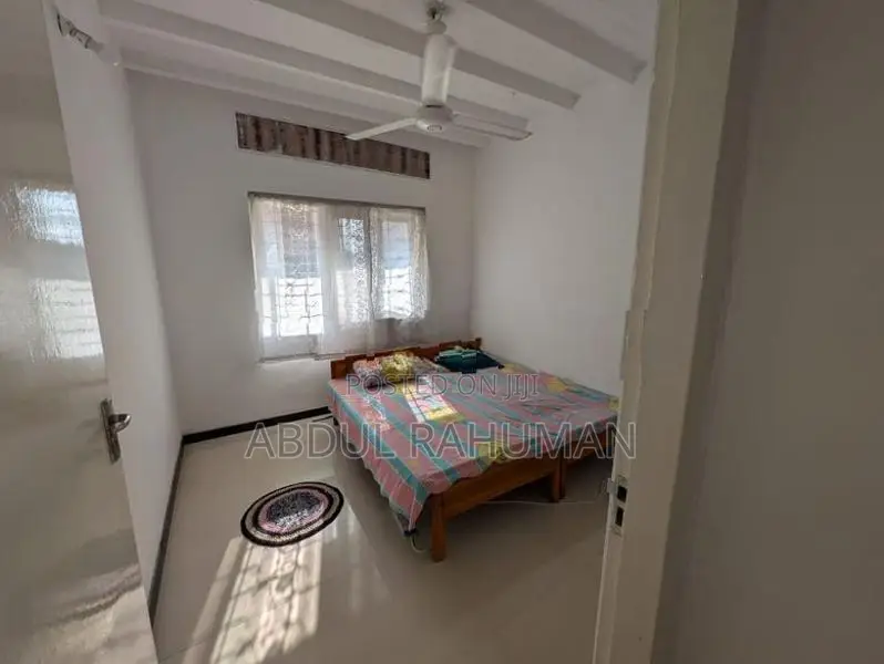 Luxurious Semi Furnished Apartment Maradana Junction
