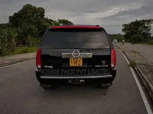 Cadillac HYBRID 2011