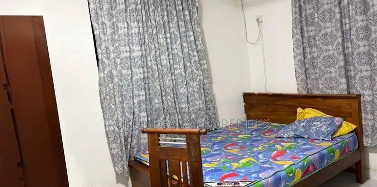 Luxury Room for Ladies - Kurunegala Lake Round