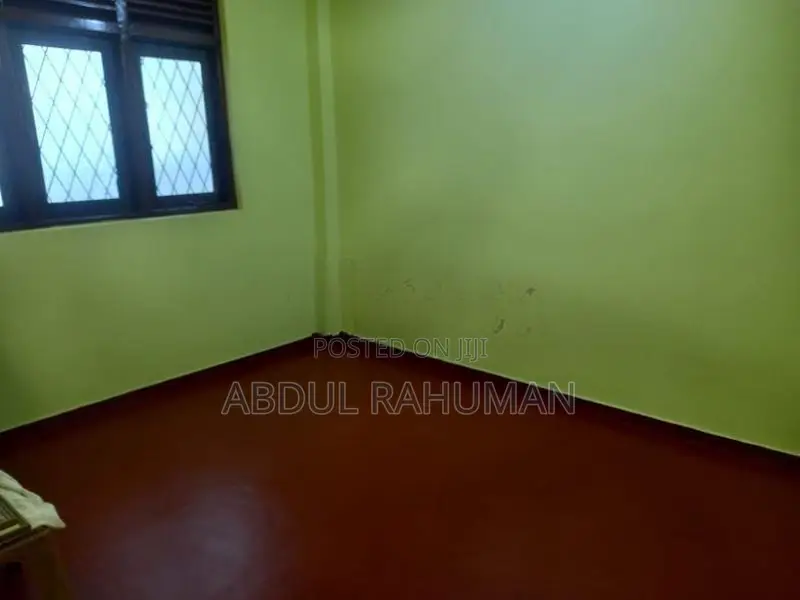 Ground Floor Semi Tile House Nugegoda Junction