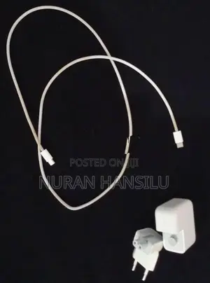 Apple 35W Dual USB-C Port Power Adapte