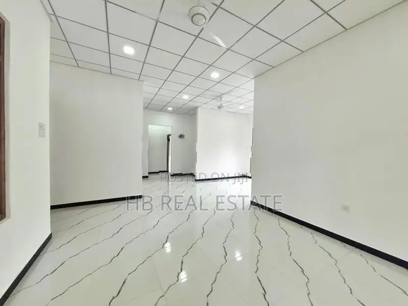 Newly Build Luxury Single Storey House for Sale Diyagama