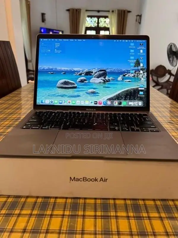 Apple MacBook Air M1