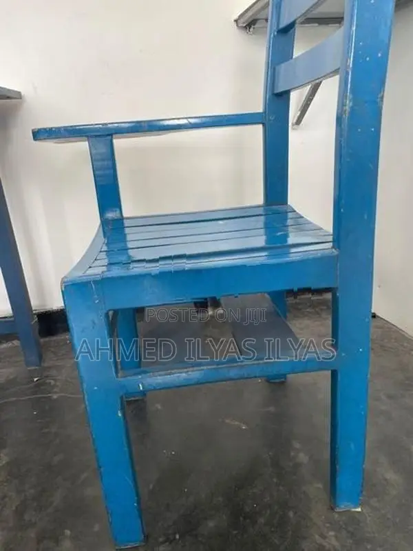 Table with Bench