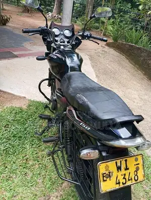 Bajaj Discover 150 2011