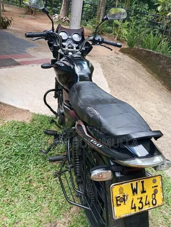 Bajaj Discover 150 2011