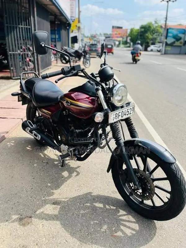 Bajaj Avenger New 2017