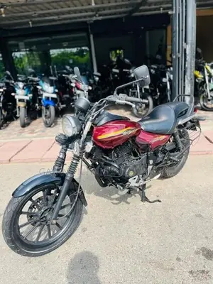 Bajaj Avenger New 2017