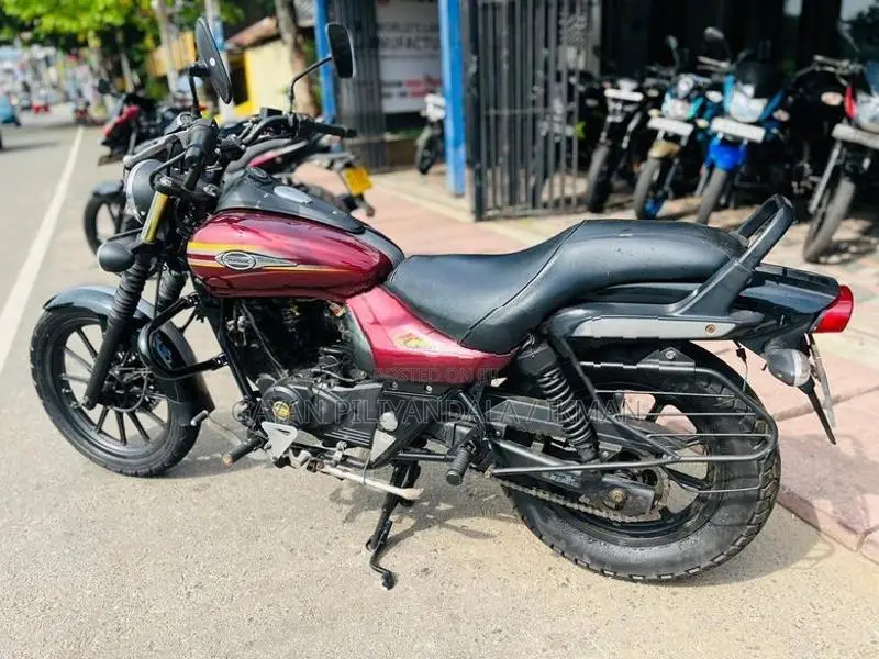 Bajaj Avenger New 2017