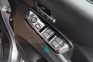 Nissan Roox 2025