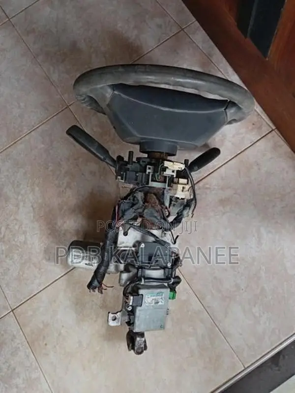 Daihatsu Hijet S200 Steering Column
