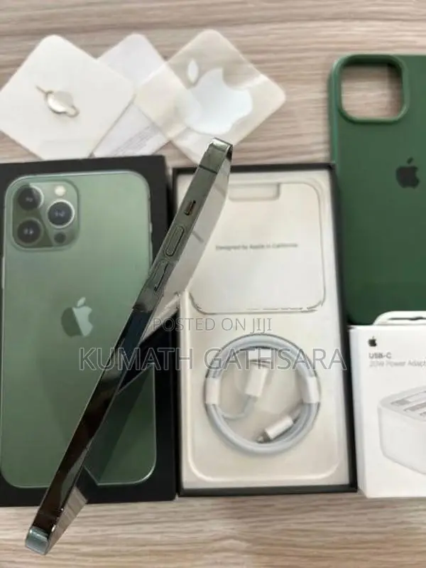 Apple iPhone 13 Pro Max 128GB (Used)