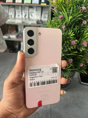 Samsung Galaxy S22 (Used)