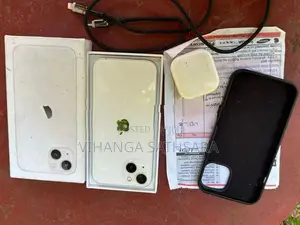 Apple iPhone 13 (Used)
