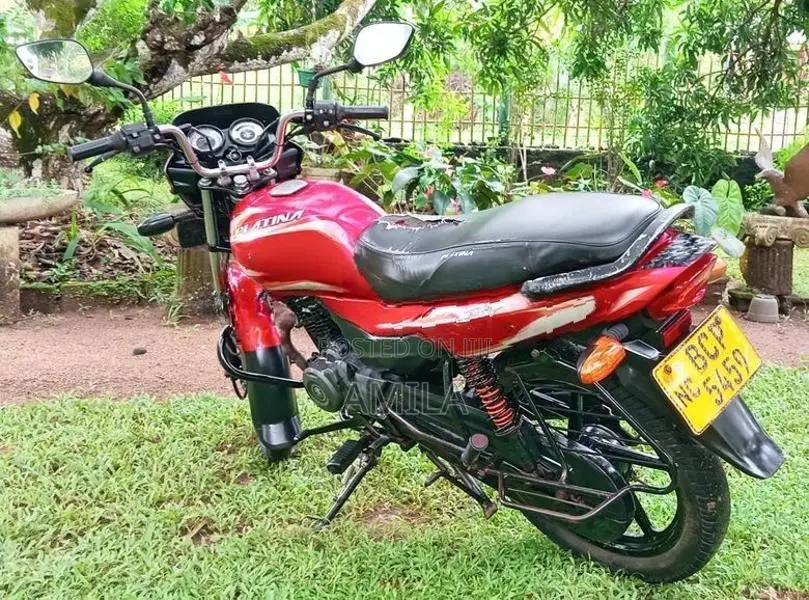 Bajaj Platina 100 ES 2016