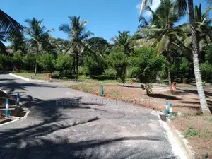 තලගල හන්දියට ආසන්නව බිම් කොටස් විකිණීමට