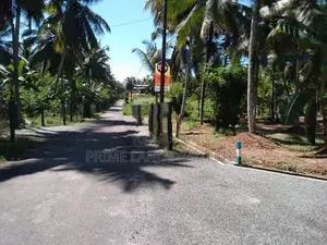 තලගල හන්දියට ආසන්නව බිම් කොටස් විකිණීමට