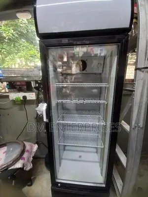 LG 228L Display Cooler