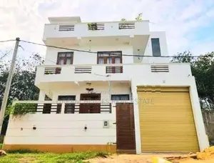 2 Storey House with Rooftop & Stunning Paddy Field View Piliyandala