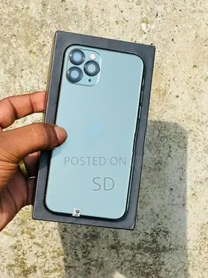Apple iPhone 11 Pro 256GB (Used)