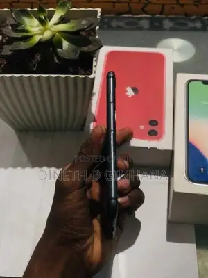 Apple iPhone 8 (Used)