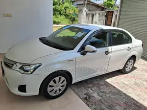 Toyota Axio 2015