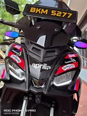 Aprilia SR GT 200 2025