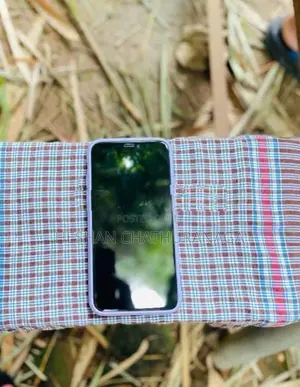 Apple iPhone XS (Used)